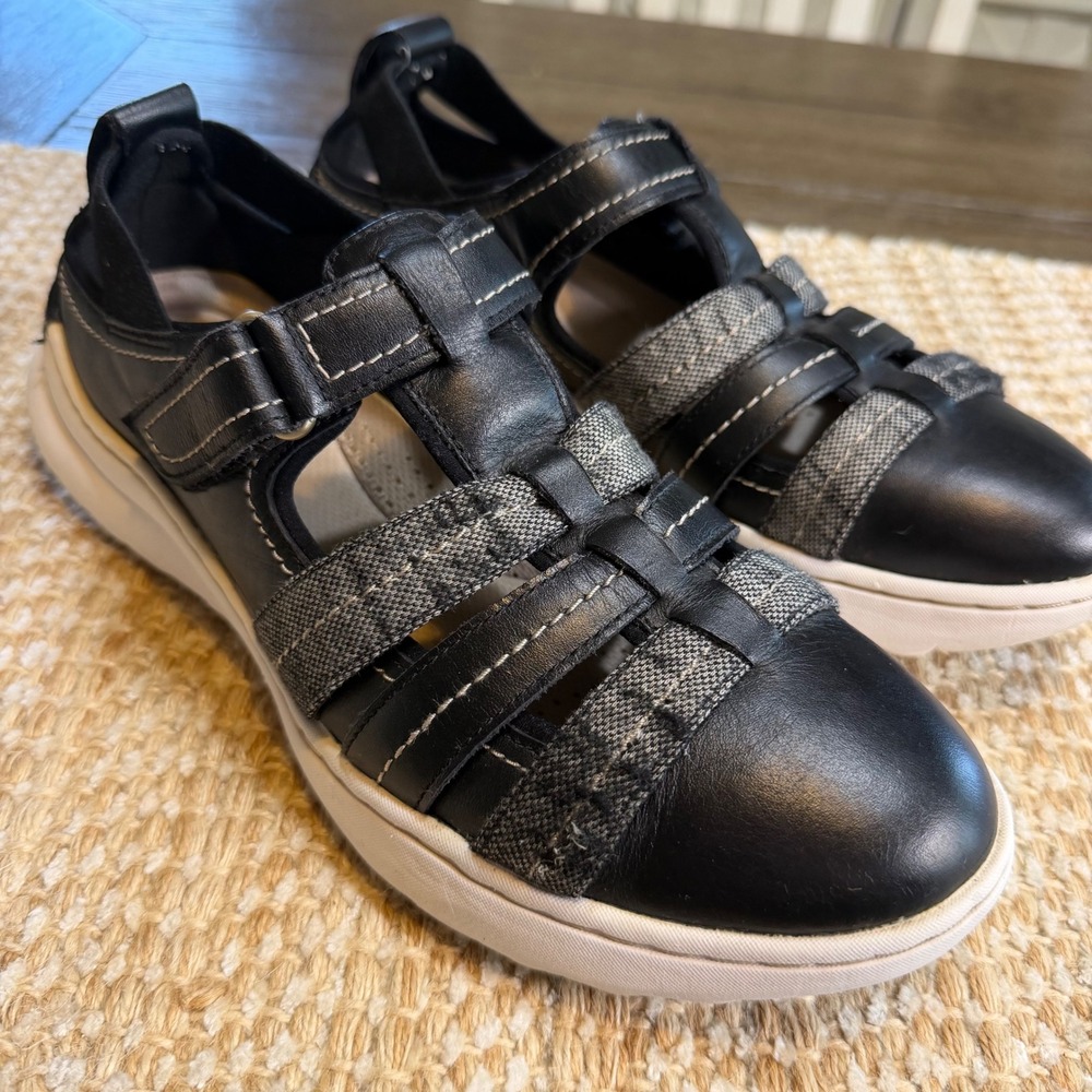 Clarks Step June Shell Black Fisherman Sandals Women's Size 9
